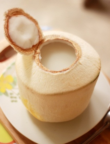 Cách làm rau câu trái dừa