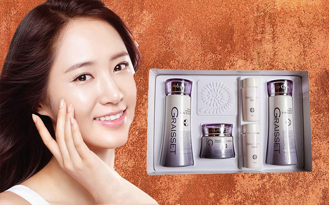 Kem chống lão hóa da mặt của Hàn an toàn