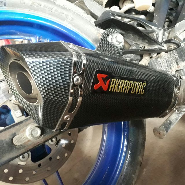 Mua pô Akrapovic chính hãng ở đâu?
