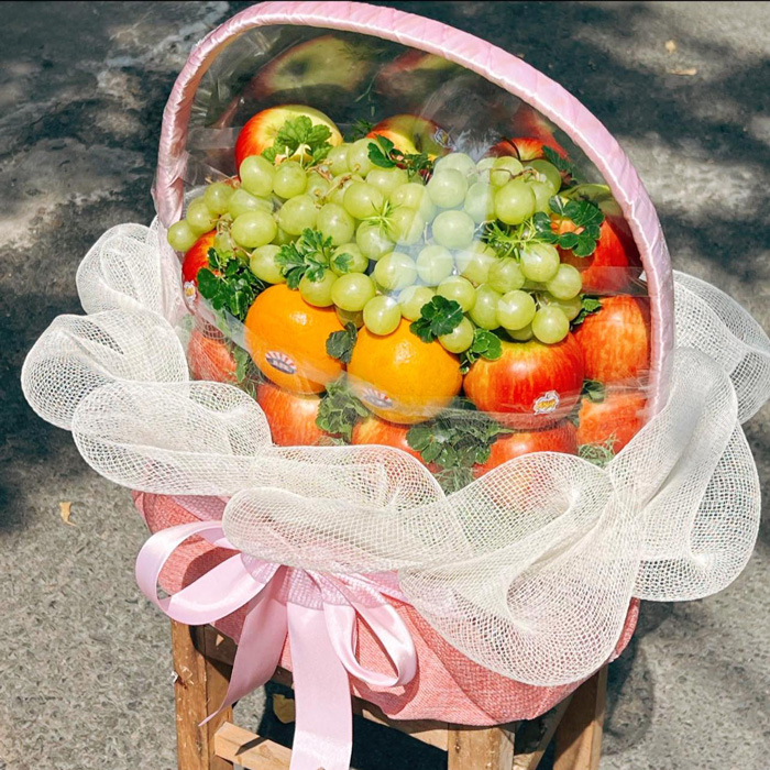Tặng giỏ trái cây biếu tặng cho ai để thể hiện sự quan tâm tinh tế? - Sức khỏe & Môi trường